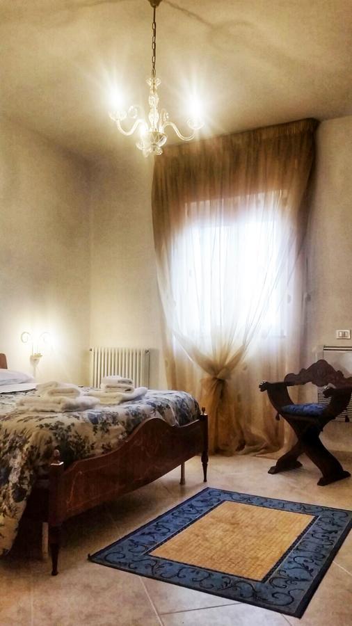 مبيت وإفطار Palombaio "Il Giardino Di Niu" الغرفة الصورة